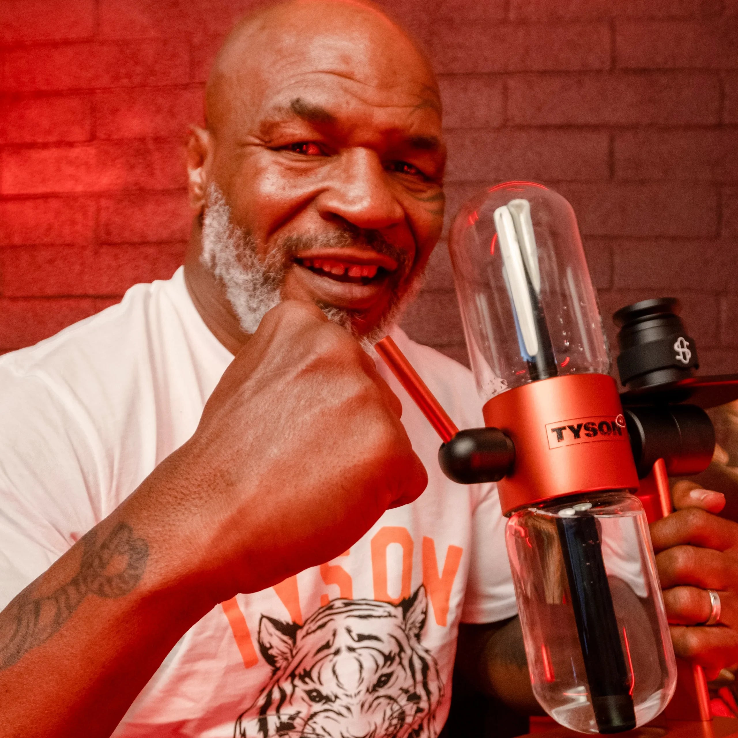 Tyson 2.0 x Stündenglass Infusore Gravity 360°